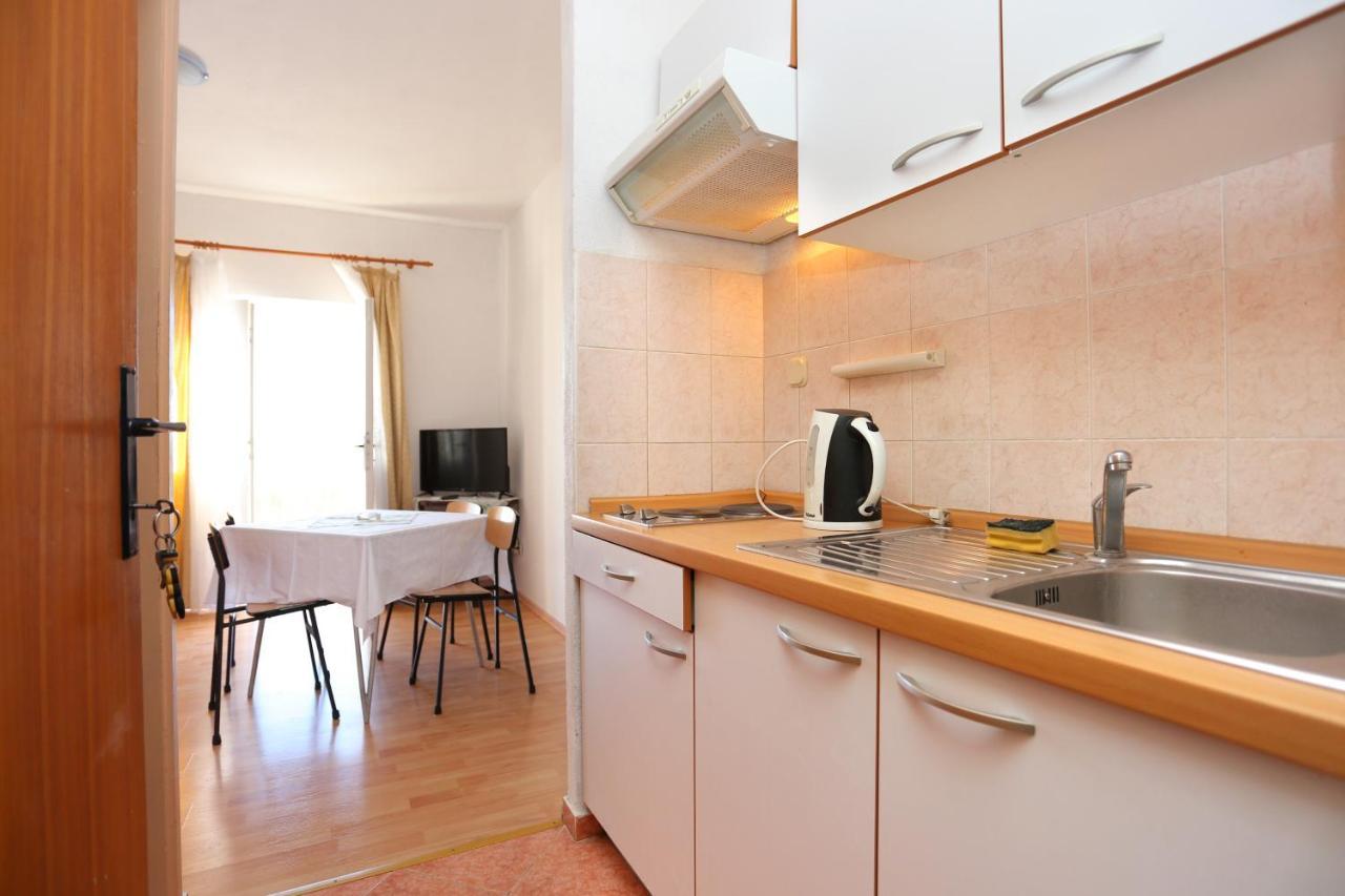 Apartments By The Sea Igrane, Makarska - 311 Buitenkant foto